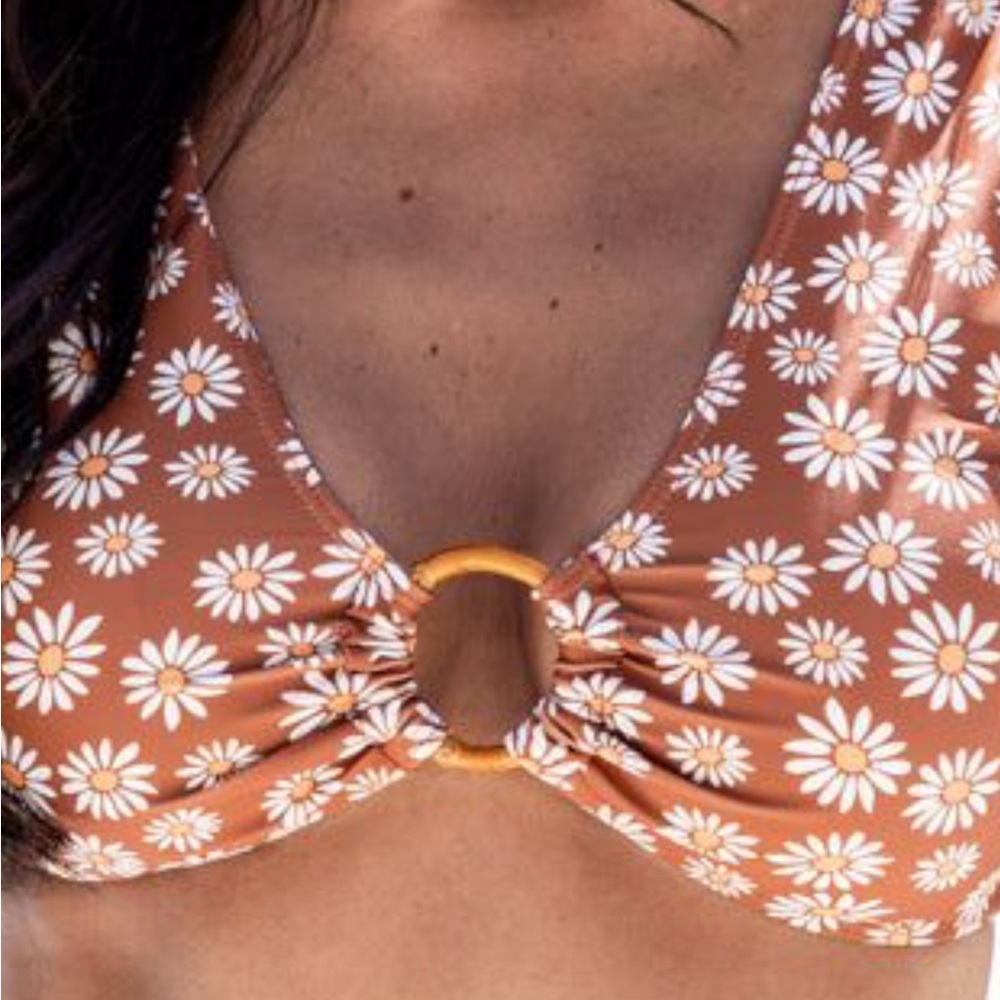 Pink Lily Bikini Top Daisy Print Pull On Style Brown White Yellow M